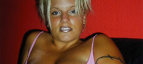 blonde ronde coquine
