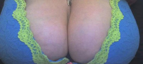 plan cul régulier avec gros seins