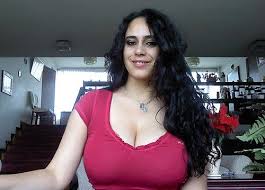 Amélie coquine du 13 cherche un coup rapide